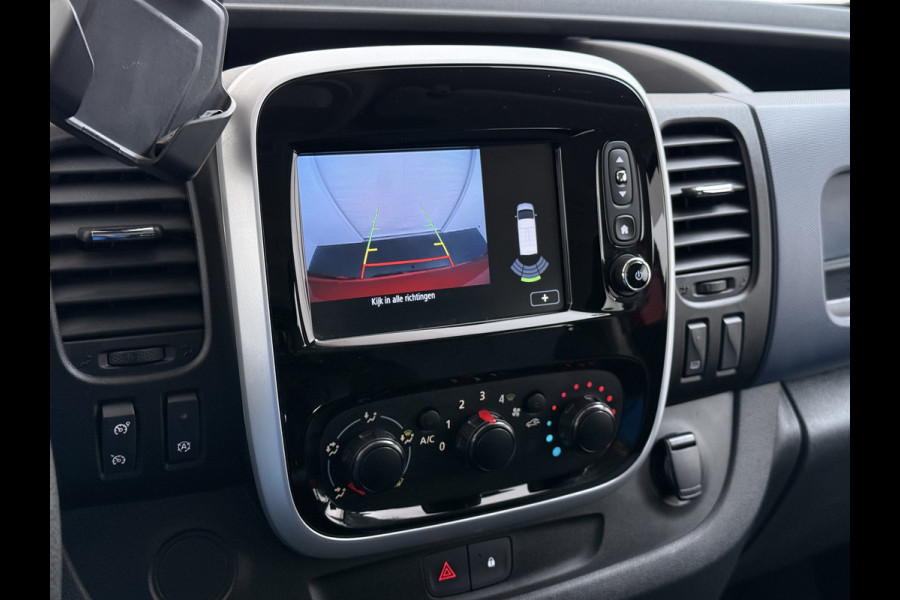 Opel Vivaro D126pk L2H1 Dubbele Cabine Euro 6 Navi Airco Trekhaak Camera Cruise Control Bluetooth Pdc 5-Persoons Betonplex Vloer Wandbetimmering Schuifdeur Regen-Lichtsensor 1.6CDTI 1e Eigenaar Origineel Nederlandse Auto Dealeronderhouden 2.000kg trekvermogen