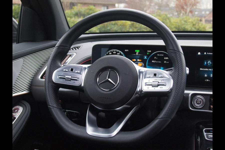 Mercedes-Benz EQC 400 4MATIC Business Solution AMG 80 kWh | SOH 95% | Panoramadak | Trekhaak | Sfeerverlichting | Camera |