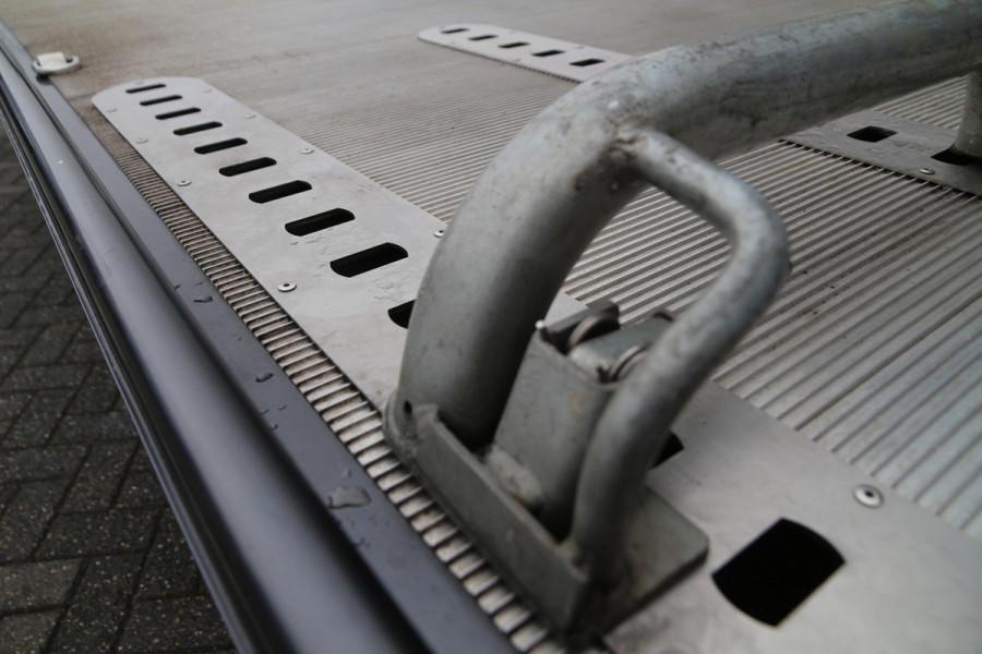 Mercedes-Benz Sprinter 519 3.0 CDI V6 | Aut. | Oprijwagen | Luchtvering | Lier | Navi | Clima..