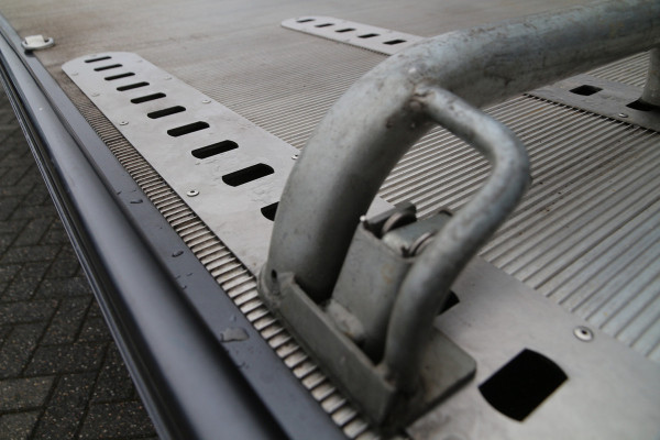 Mercedes-Benz Sprinter 519 3.0 CDI V6 | Aut. | Oprijwagen | Luchtvering | Lier | Navi | Clima..