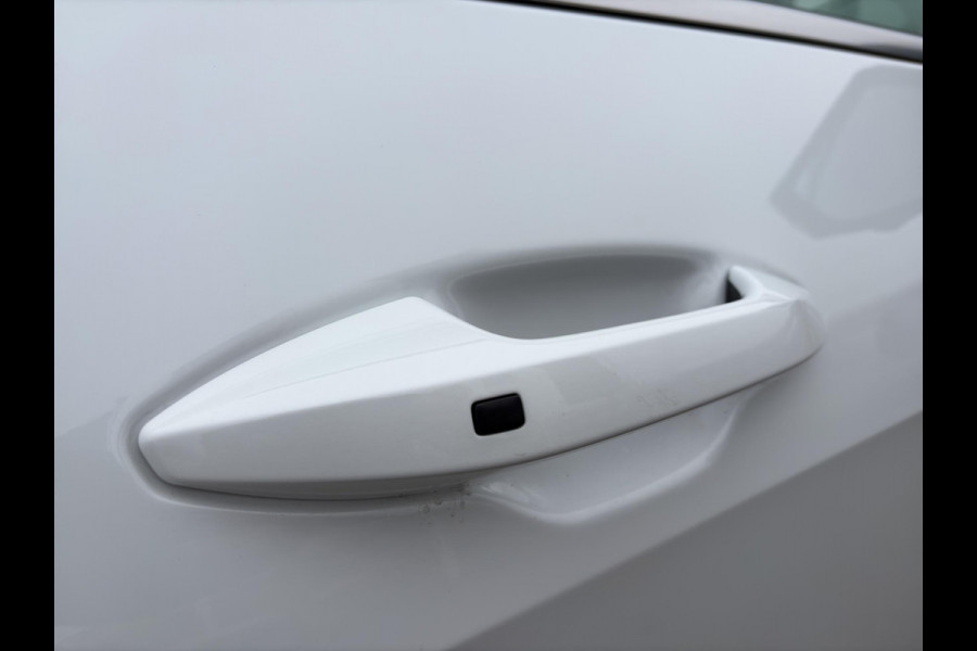 Kia Sportage 1.6 T-GDi Hybrid GT-PlusLine 360 Camera | Harman/Kardon | 19” Velgen | Leder | Panoramadak | Navi | Stoelverkoeling | Clima | Key-Less | Stuur-/Stoelverwarming | Cruise | LED |