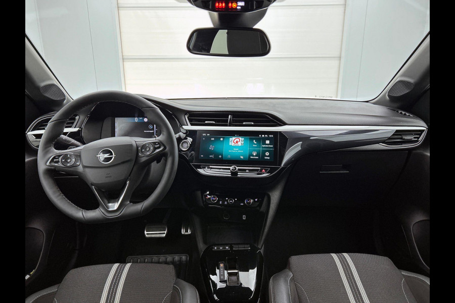 Opel Corsa 1.2 Turbo 136pk Automaat Hybrid GS | DEMO ! | Navigatie | Apple Carplay/ Android Auto | Camera | Parkeersensoren | Cruise Control | Stoel- en stuurverwarming | Airco | Lichtmetalen velgen | Getinte ramen