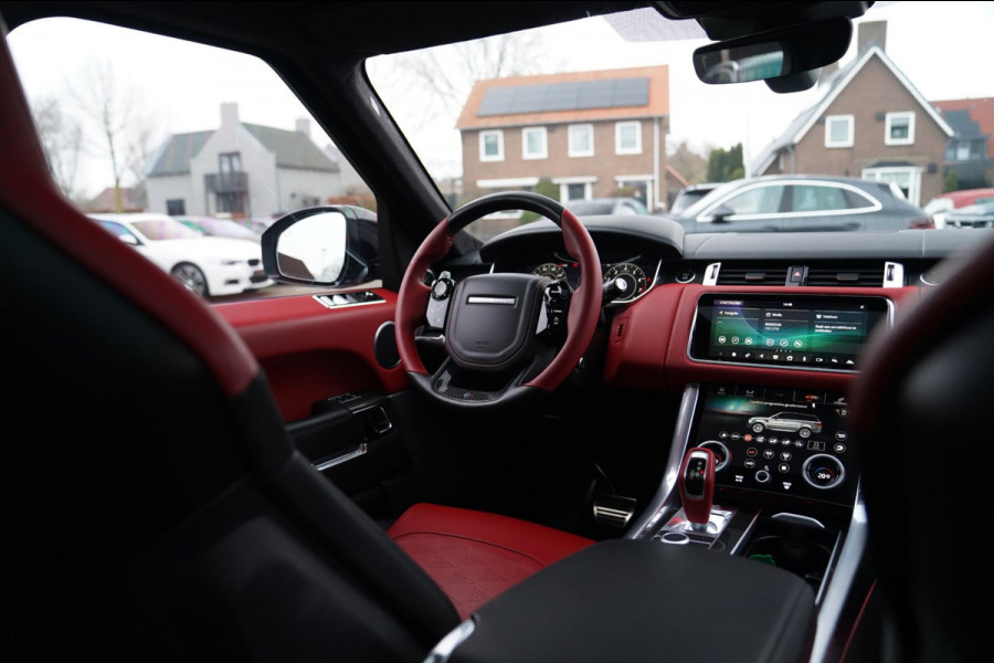Land Rover Range Rover Sport 5.0 V8 SC SVR | Trekhaak | Meridian | HuD | Panorama | Lane Assist | Luchtvering | 360 cam | 22 inch