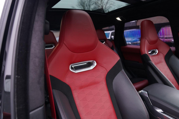 Land Rover Range Rover Sport 5.0 V8 SC SVR | Trekhaak | Meridian | HuD | Panorama | Lane Assist | Luchtvering | 360 cam | 22 inch
