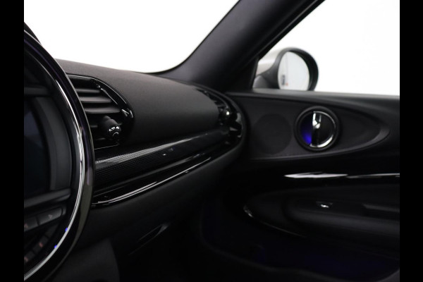 MINI Clubman 1.5 Cooper Chili | Panoramadak | Leder | Stoelverwarming | Carplay | Keyless | Navigatie | Climate control | Cruise control | Full LED