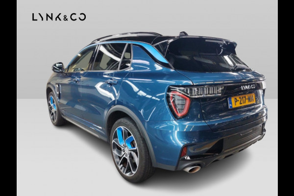 Lynk & Co 01 1.5 262pk Plug-in Pano.dak DAB 360°Cam Stoelverw. Carplay