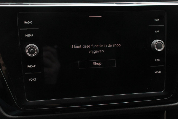 Volkswagen Touran 1.5 TSI DSG Highline 7p | Navigatie | Apple Carplay/Android Auto | Parkeersensoren | Adaptive Cruise Control | Stoel-en stuurverwarming | Elektrische achterklep | Getinte ramen | Climatronic