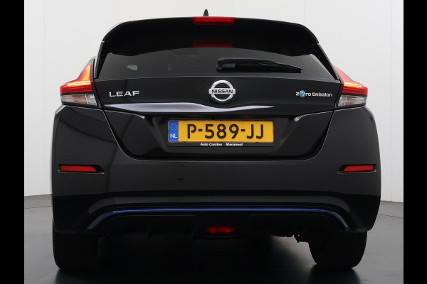 Nissan Leaf N-Connecta 40kWh Navi Ecc 360°Camera Adap.Cruise Pdc Keyless Blindspot Apple Carplay Android Auto Lmv 17" Stoel+Stuurverwarming DAB Bluetooth Lmv Privacyglas 1e Eigenaar Origineel Nederlandse Auto