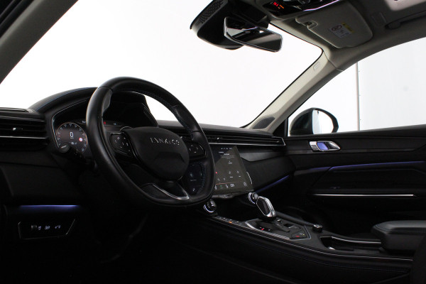 Lynk & Co 01 1.5 > 262pk/Camera/Infinity/Pano.schuif/Memory/Zwart...