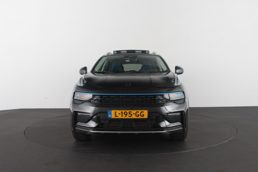 Lynk & Co 01 1.5 > 262pk/Camera/Infinity/Pano.schuif/Memory/Zwart...