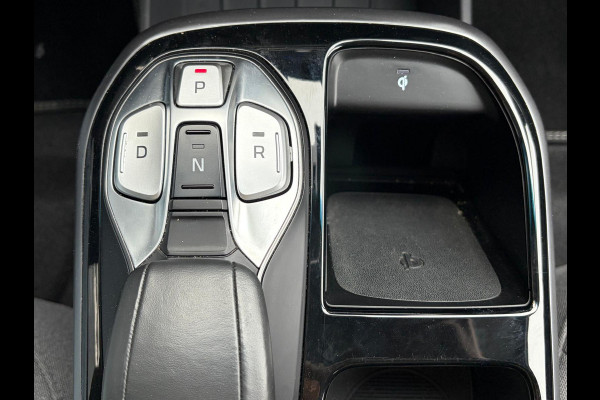 Hyundai IONIQ Comfort EV 40kWh SOH 99.7% !! NWE MODEL Warmtepomp Navi Ecc Camera Adap.Cruise Stoelverwarming Pdc Apple Carplay/Android Auto Lane Assist Isofix Keyless Led I-key Regensensor Rijstrooksensor Origineel Nederlandse Auto
