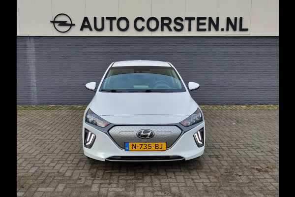 Hyundai IONIQ Comfort EV 40kWh SOH 99.7% !! NWE MODEL Warmtepomp Navi Ecc Camera Adap.Cruise Stoelverwarming Pdc Apple Carplay/Android Auto Lane Assist Isofix Keyless Led I-key Regensensor Rijstrooksensor Origineel Nederlandse Auto