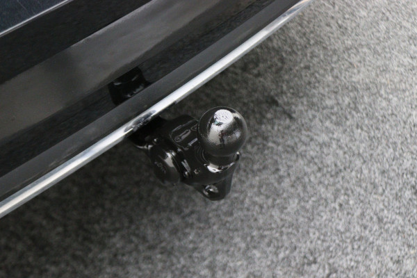 Škoda Karoq 1.5 TSI ACT Sportline Business Navi, Apple Carplay, Camera, Trekhaak, Climate, Sporstoelen