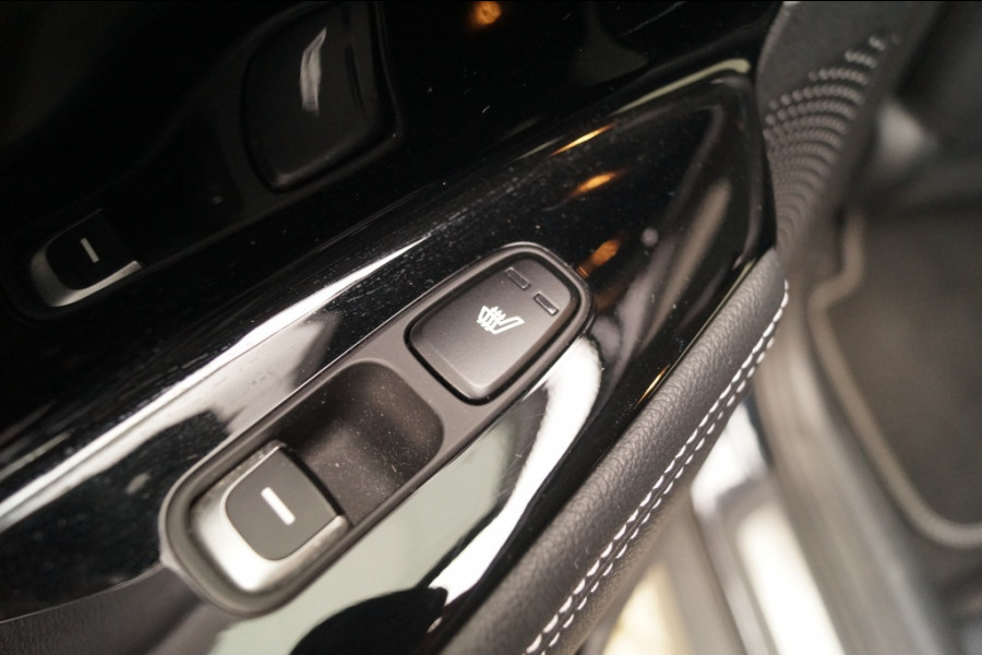 Kia e-Niro ExecutiveLine 64kWh -LEER-NAVI-ECC-CAM-