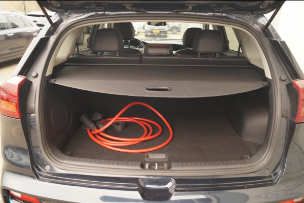Kia e-Niro ExecutiveLine 64kWh -LEER-NAVI-ECC-CAM-