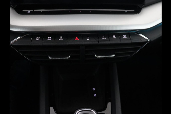 Škoda Octavia 1.0 TSI Business Edition | Trekhaak | Carplay | Sfeerverlichting | Stoelverwarming | Full LED | Parkeerhulp | Digital Cockpit | DAB | Cruise control | Climate control
