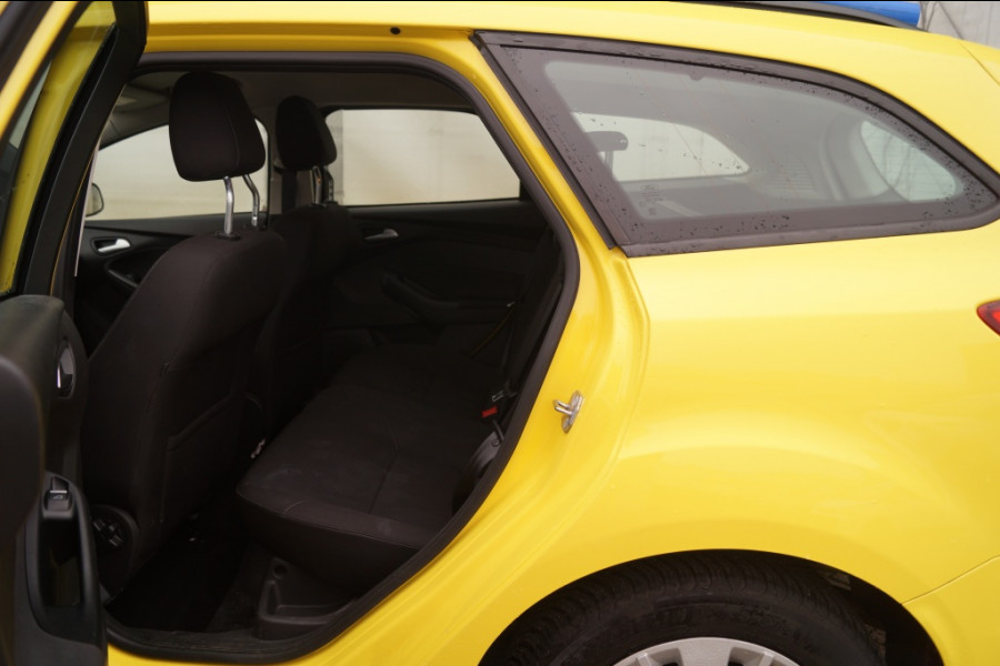 Ford Focus Wagon 1.5 TDCI 120pk Lease Edition -NAVI-AIRCO-PDC-