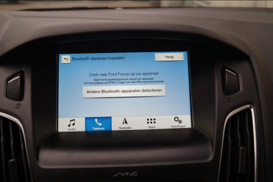 Ford Focus Wagon 1.5 TDCI 120pk Lease Edition -NAVI-AIRCO-PDC-