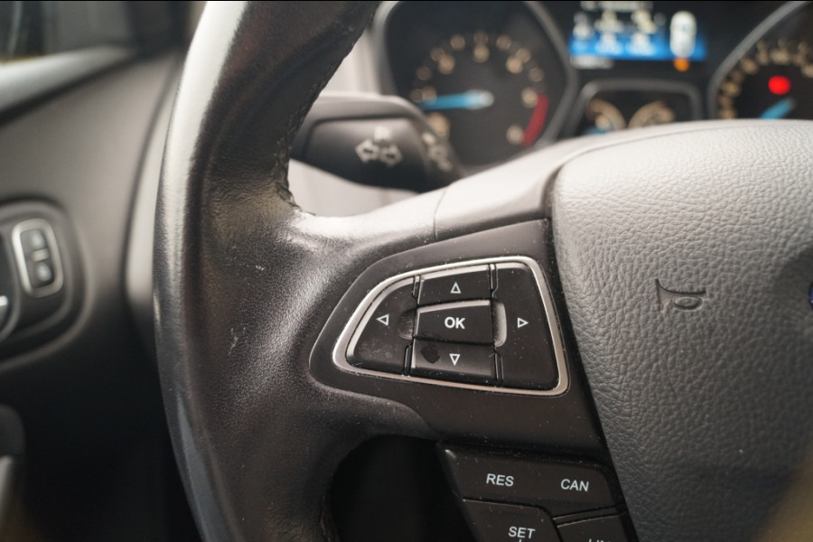 Ford Focus Wagon 1.5 TDCI 120pk Lease Edition -NAVI-AIRCO-PDC-