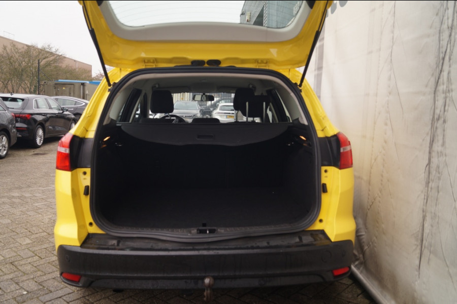 Ford Focus Wagon 1.5 TDCI 120pk Lease Edition -NAVI-AIRCO-PDC-