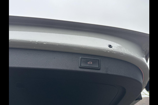 Škoda Kodiaq 1.5 TSI Sportline Business AUTOMAAT | PANORAMADAK | ADAPTIEVE CRUISECONTROL | CAMERA | ELEKTRISCHE STOEL/KOFFERRUIK | STANDKACHEL | STOELVERWARMING VOOR + ACHTER | SKODA DEALER ONDERHOUDEN | RIJKLAAR GELEVERD