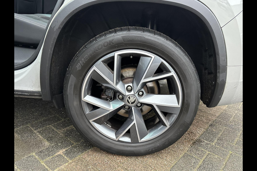 Škoda Kodiaq 1.5 TSI Sportline Business AUTOMAAT | PANORAMADAK | ADAPTIEVE CRUISECONTROL | CAMERA | ELEKTRISCHE STOEL/KOFFERRUIK | STANDKACHEL | STOELVERWARMING VOOR + ACHTER | SKODA DEALER ONDERHOUDEN | RIJKLAAR GELEVERD