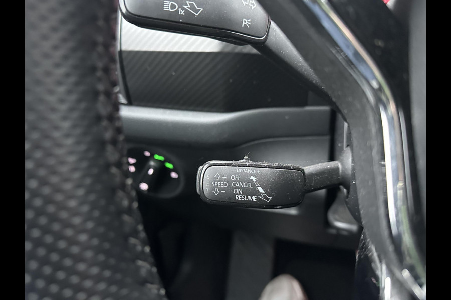 Škoda Kodiaq 1.5 TSI Sportline Business AUTOMAAT | PANORAMADAK | ADAPTIEVE CRUISECONTROL | CAMERA | ELEKTRISCHE STOEL/KOFFERRUIK | STANDKACHEL | STOELVERWARMING VOOR + ACHTER | SKODA DEALER ONDERHOUDEN | RIJKLAAR GELEVERD