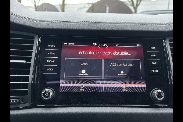 Škoda Kodiaq 1.5 TSI Sportline Business AUTOMAAT | PANORAMADAK | ADAPTIEVE CRUISECONTROL | CAMERA | ELEKTRISCHE STOEL/KOFFERRUIK | STANDKACHEL | STOELVERWARMING VOOR + ACHTER | SKODA DEALER ONDERHOUDEN | RIJKLAAR GELEVERD