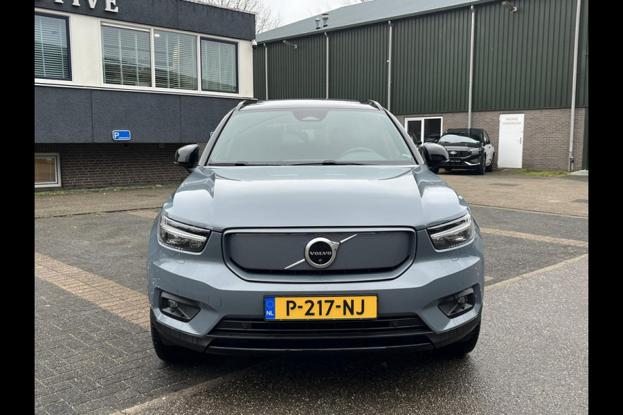 Volvo XC40 Recharge Pro | SOH 93% | PANORAMADAK | 360 CAMERA | ELEKTRISCHE STOELEN | STOEL- & STUURVERWARMING | ELEKTRISCHE TREKHAAK | HARMAN KARDON AUDIO | VOLVO DEALER ONDERHOUDEN | FULL OPTION | 1E EIGENAAR