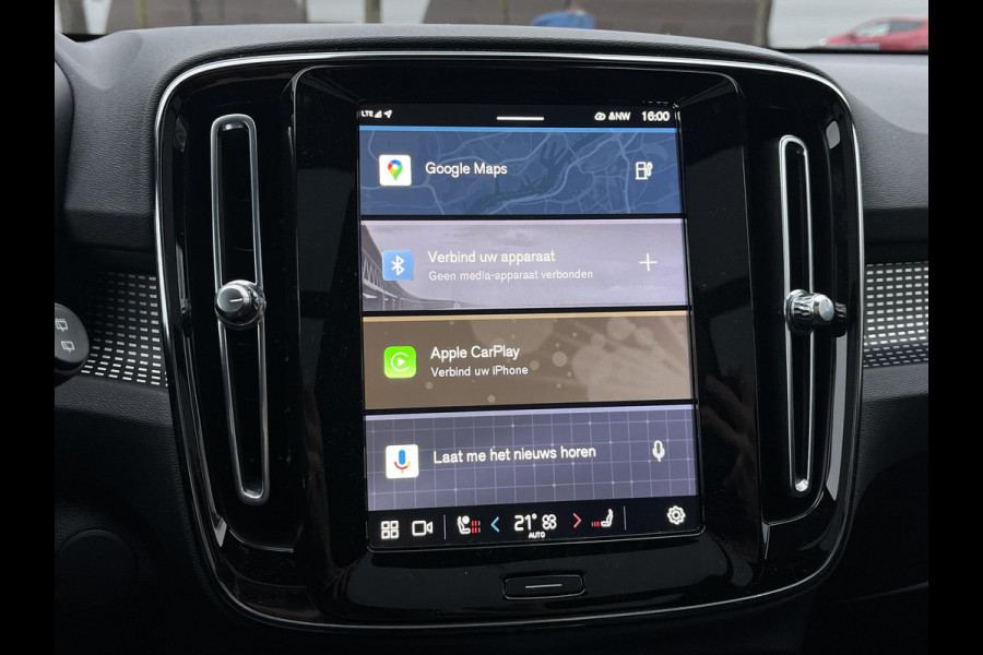 Volvo XC40 Recharge Pro | SOH 93% | PANORAMADAK | 360 CAMERA | ELEKTRISCHE STOELEN | STOEL- & STUURVERWARMING | ELEKTRISCHE TREKHAAK | HARMAN KARDON AUDIO | VOLVO DEALER ONDERHOUDEN | FULL OPTION | 1E EIGENAAR