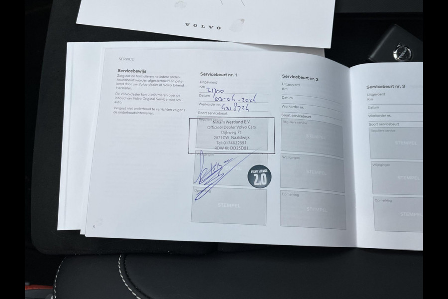 Volvo XC40 Recharge Pro | SOH 93% | PANORAMADAK | 360 CAMERA | ELEKTRISCHE STOELEN | STOEL- & STUURVERWARMING | ELEKTRISCHE TREKHAAK | HARMAN KARDON AUDIO | VOLVO DEALER ONDERHOUDEN | FULL OPTION | 1E EIGENAAR