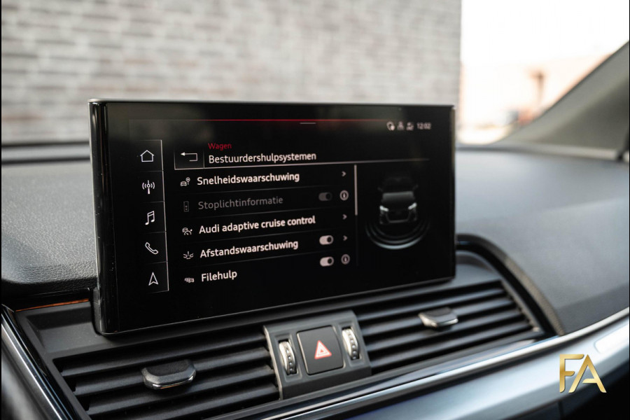 Audi Q5 50 TFSI e S Line 22Inch|Panodak|Luchtvering|Headup