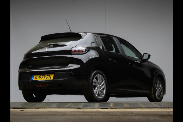 Peugeot 208 1.2 PureTech Allure Sport (APPLE CARPLAY,NAVI,CRUISE,PDC,LED,DAB,SPORTSTOELEN,LM VELGEN,NETTE STAAT)