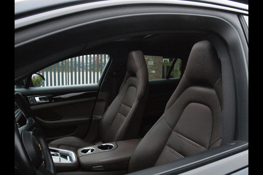 Porsche Panamera Sport Turismo 2.9 4S E-Hybrid 560 PK | Panoramadak | 360 ° Camera | NL-Auto | Dealer onderhouden | BTW |