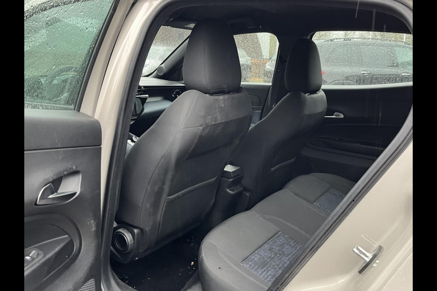 Alfa Romeo junior Elettrica 54 kWh 15.000KM!! | FABRIEKSGARANTIE | APPLE CARPLAY| ANDROID AUTO| UNIEKE KLEUR! | ADAPTIVE CRUISE CONTROL|