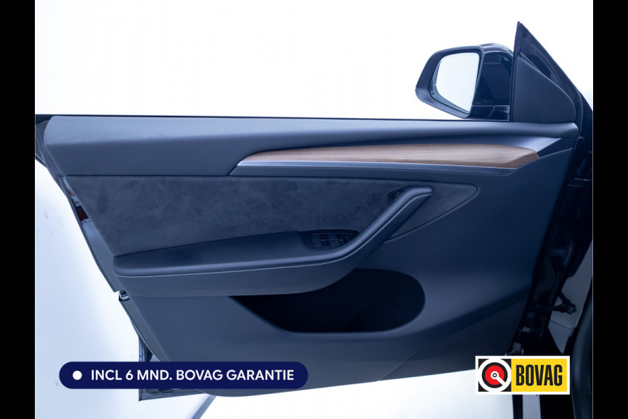 Tesla Model Y RWD 58 kWh | Panoramadak | Stoel-stuurverwarming | Zwart leder | Navigatie | Extra getint glas Camera, Autopilot, Dodehoek detector, Elektrisch verstelbare stoelen
