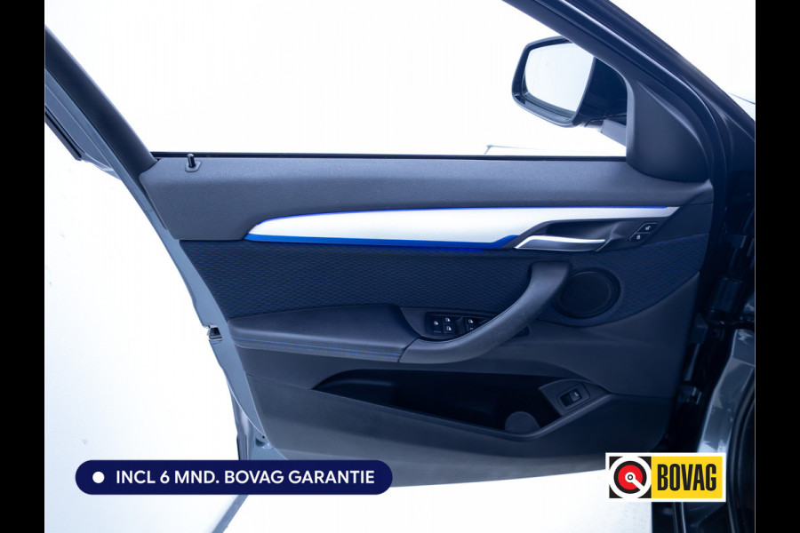 BMW X2 sDrive18i High Executive M-Sport Panoramadak | El.verstelbare verwarmde voorstoelen | PDC V+A Camera, Keyless, Navigatie Cruise-control, All-season, Sfeerverlichting