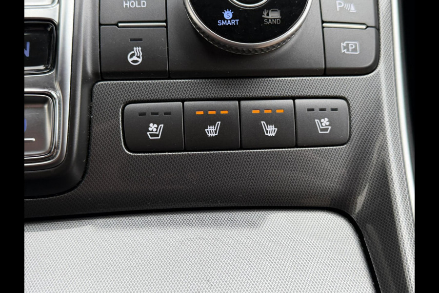Hyundai Santa Fe 1.6 T-GDI Plug-inn Adapt cruise Full led Leder+Stoelventilatie/-verwarming Stuurverwarming Carplay