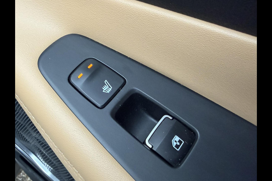 Hyundai Santa Fe 1.6 T-GDI Plug-inn Adapt cruise Full led Leder+Stoelventilatie/-verwarming Stuurverwarming Carplay