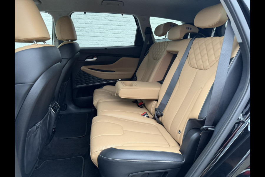 Hyundai Santa Fe 1.6 T-GDI Plug-inn Adapt cruise Full led Leder+Stoelventilatie/-verwarming Stuurverwarming Carplay