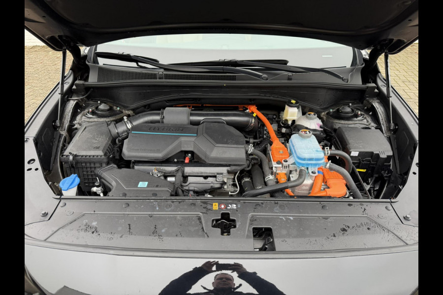 Hyundai Santa Fe 1.6 T-GDI Plug-inn Adapt cruise Full led Leder+Stoelventilatie/-verwarming Stuurverwarming Carplay