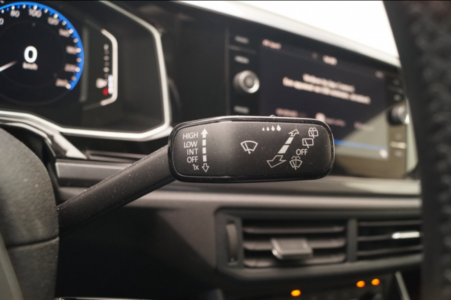 Volkswagen Polo 1.0 TSI Highline Executive -NAVI-ECC-DIGI-PDC-ACC-