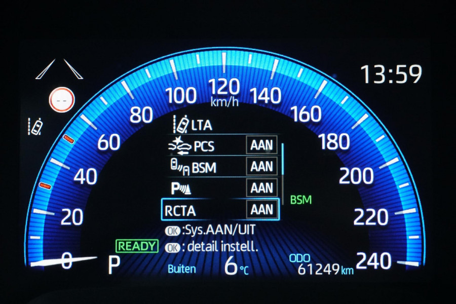 Toyota Corolla 1.8 Hybrid Style + DODEHOEK / STUURVERWARMING / VOORRUITVERWARMING