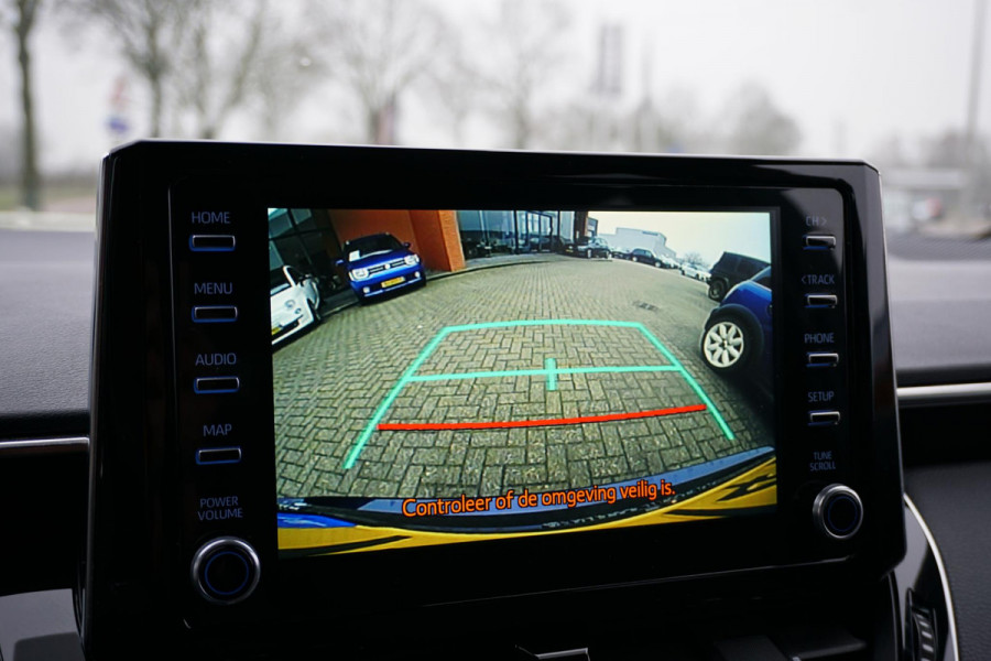 Suzuki Swace 1.8 Hybrid Style + DODEHOEK / STUURVERWARMING / VOORRUITVERWARMING