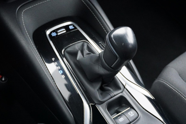 Suzuki Swace 1.8 Hybrid Style + DODEHOEK / STUURVERWARMING / VOORRUITVERWARMING