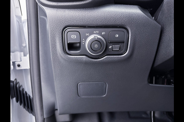 Mercedes-Benz Vito 116 CDI L2 Pro Vebabox koeling Trekhaak Multibeam Led Koelwagen Betimmering Achteruitrijcamera met Parkeersensoren