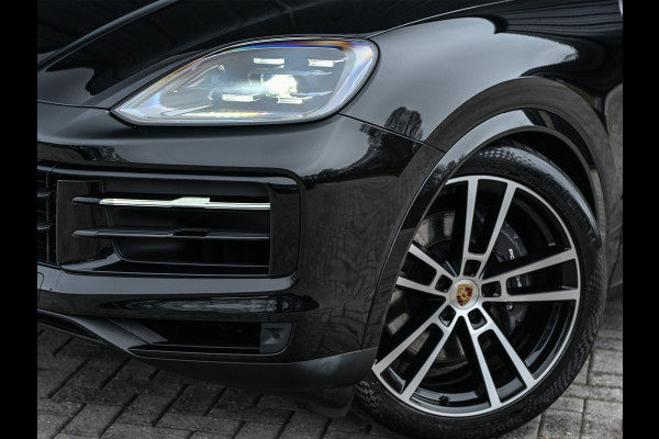 Porsche Cayenne 3.0 E-Hybrid · Sport chrono · Panorama dak · Adaptive cruise · 360 Camera · Keyless · Luchtvering · Bose sound · Memory seats ·