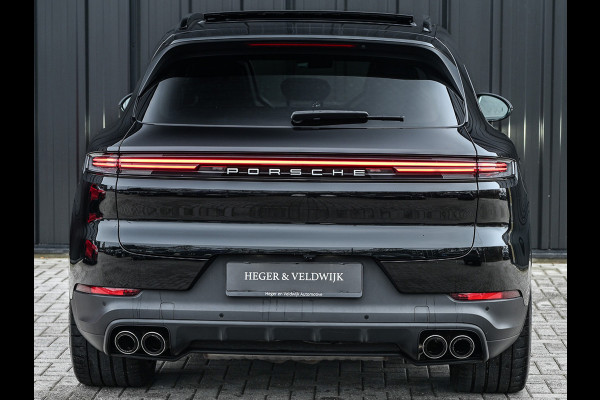 Porsche Cayenne 3.0 E-Hybrid · Sport chrono · Panorama dak · Adaptive cruise · 360 Camera · Keyless · Luchtvering · Bose sound · Memory seats ·