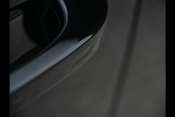 Porsche Cayenne 3.0 E-Hybrid · Sport chrono · Panorama dak · Adaptive cruise · 360 Camera · Keyless · Luchtvering · Bose sound · Memory seats ·