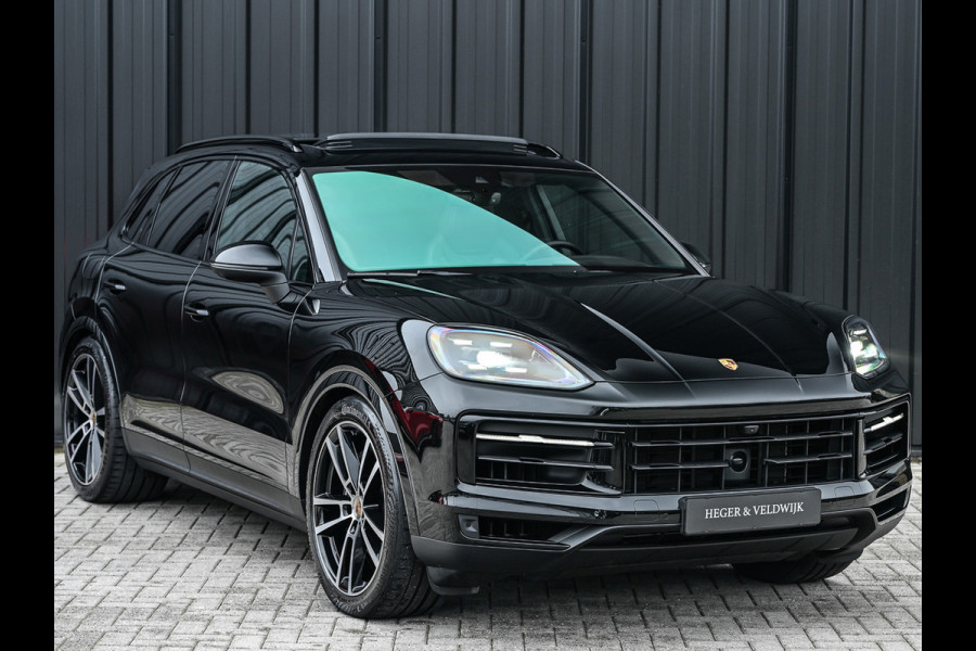 Porsche Cayenne 3.0 E-Hybrid · Sport chrono · Panorama dak · Adaptive cruise · 360 Camera · Keyless · Luchtvering · Bose sound · Memory seats ·